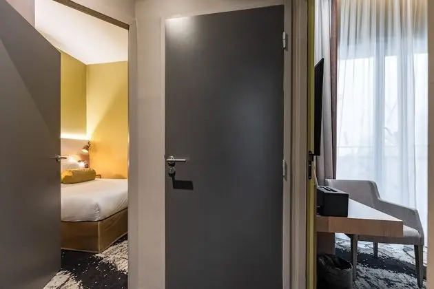 Family Dört Kişilik Oda, 2 Büyük (Queen) Boy Yatak, Avlu Manzaralı, Zemin Kat