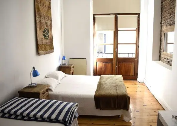 Tek Büyük Yataklı Oda, Ortak Banyo