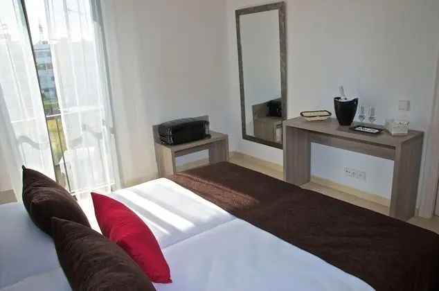 Apart Daire, 2 Yatak Odası, Deniz Manzaralı