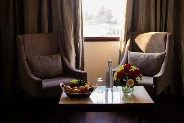 Deluxe Tek Büyük veya İki Ayrı Yataklı Oda