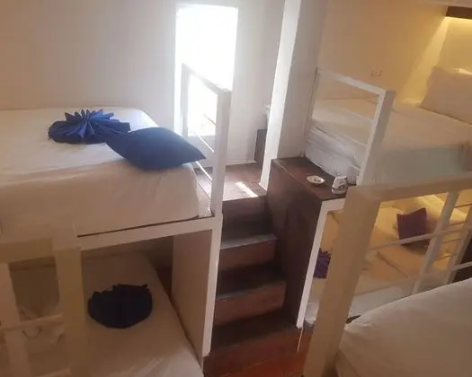 Ortak Ranzalı Oda, Karma Ranzalı Oda
