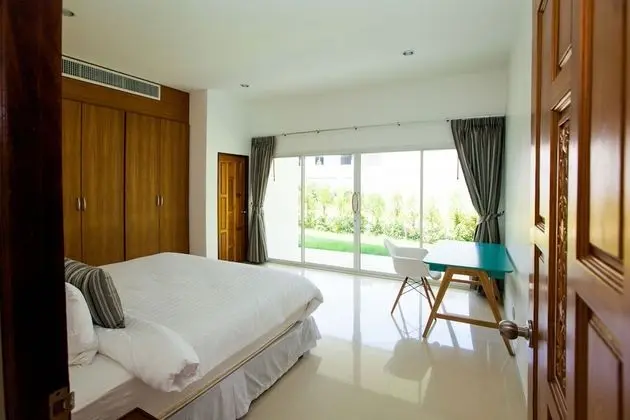 4 Bedrooms Private Pool Villa