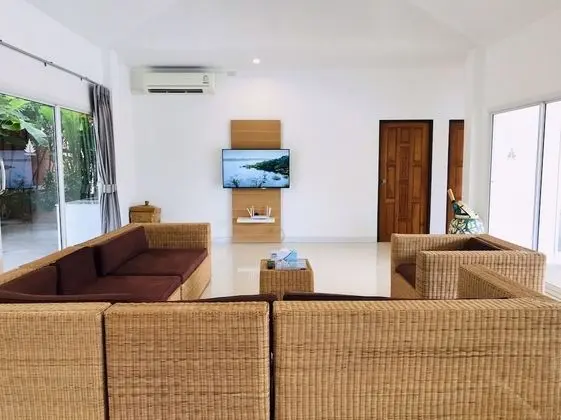 4 Bedrooms Private Pool Villa