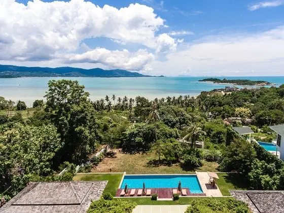 Deluxe Villa