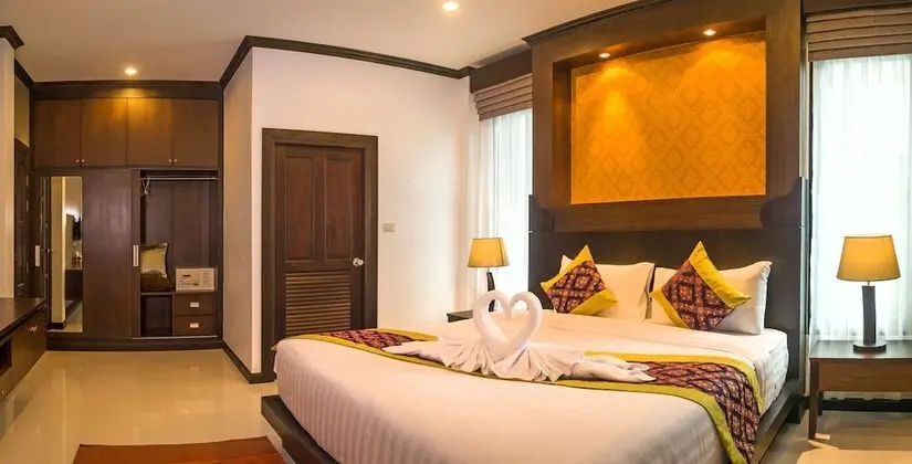 3 bedrooms Luxury Villa