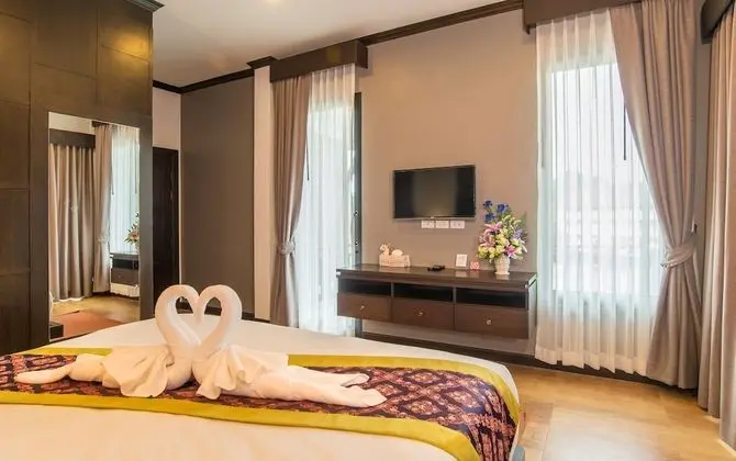 3 bedrooms Luxury Villa