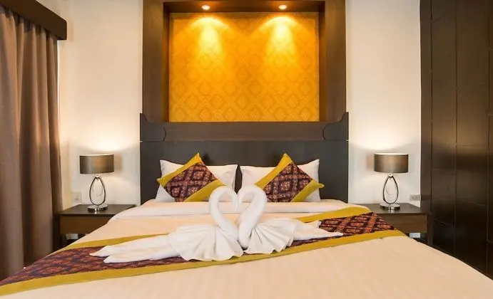 3 bedrooms Luxury Villa