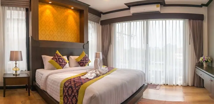 3 bedrooms Luxury Villa