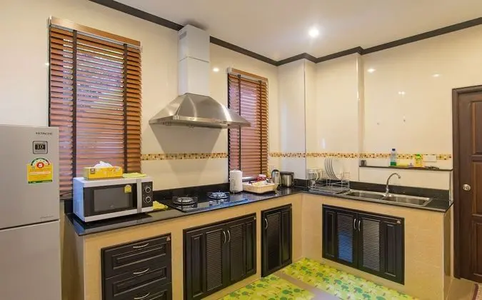 3 bedrooms Luxury Villa