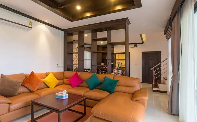 3 bedrooms Luxury Villa