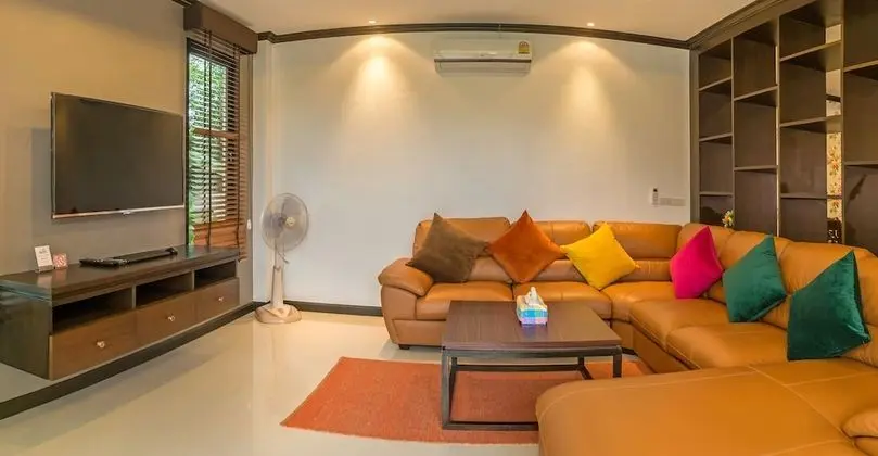 3 bedrooms Luxury Villa