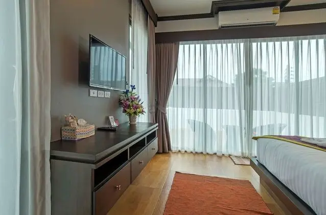 3 bedrooms Luxury Villa