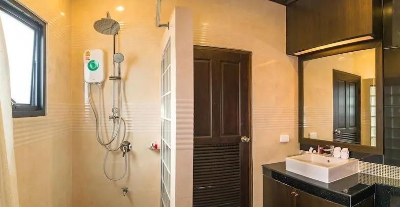 3 bedrooms Luxury Villa