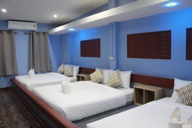 Family Room for 6
