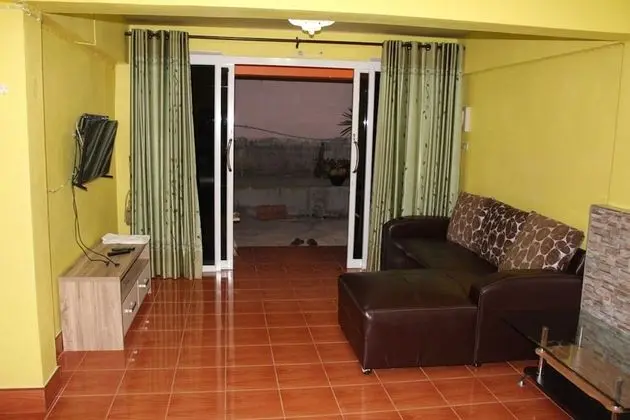 Family Room for 6