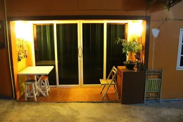 Family Room for 6