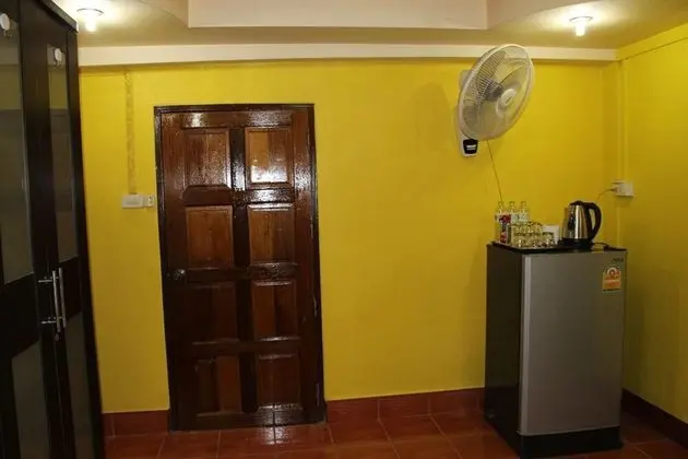 Family Room for 6