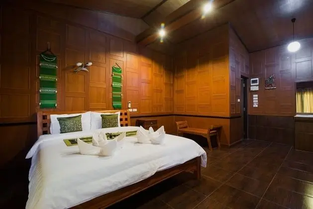 Deluxe Kır Evi