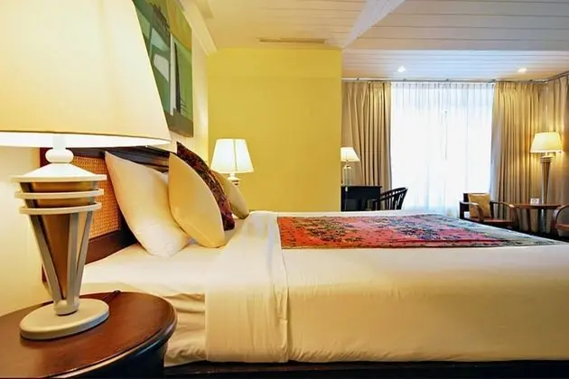 Courtyard View Room with Balcony