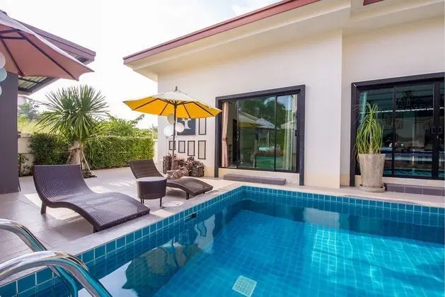 6-Bedroom Pool Villa