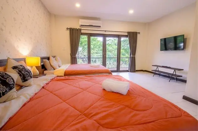 6-Bedroom Pool Villa