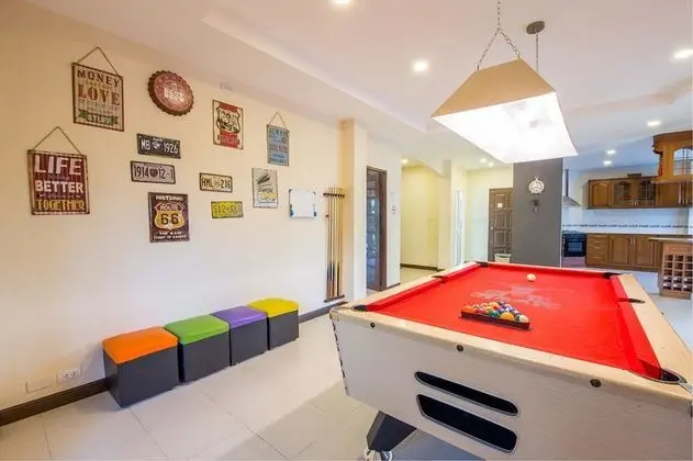 6-Bedroom Pool Villa