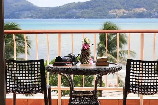 Deluxe Tek Büyük veya İki Ayrı Yataklı Oda, Deniz Manzaralı