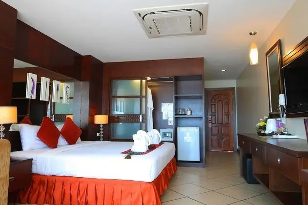 Deluxe Tek Büyük veya İki Ayrı Yataklı Oda, Deniz Manzaralı