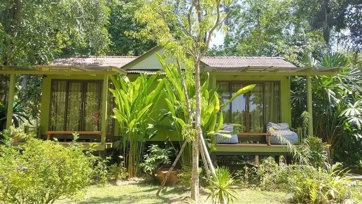 Twin Room 3