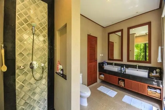Elite Villa, 3 Yatak Odası, Kişiye Özel Havuzlu, Havuz Manzaralı