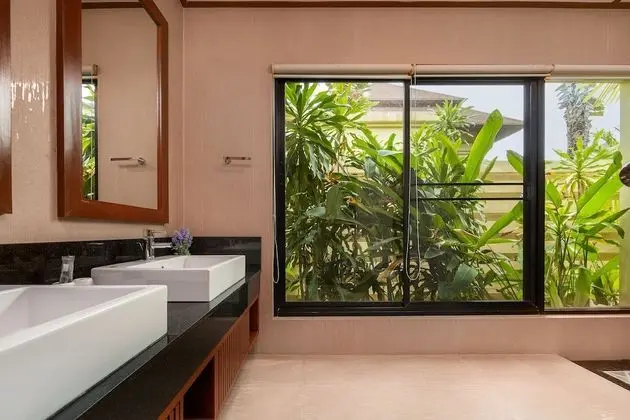 Luxury Villa, 3 Yatak Odası, Havuz Manzaralı, Bahçeli