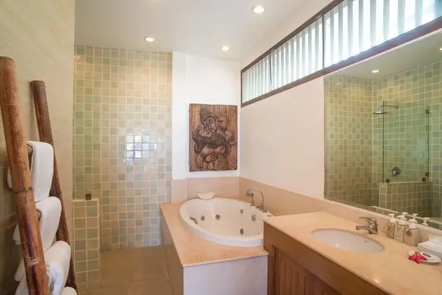 Baan Chaai Haat (3 Bedroom)
