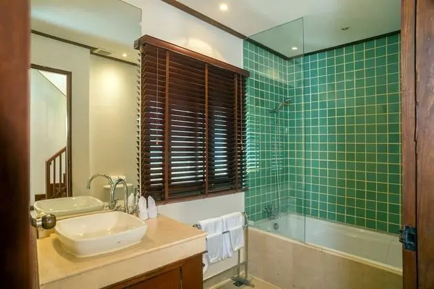 5-Bedroom Villa with Private Pool
