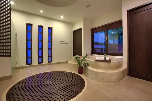 Luxury Villa