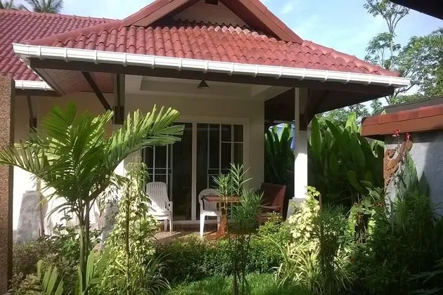 Cozy Cottage L (water supply and electricity not included)