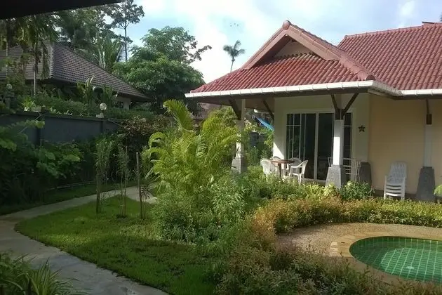 Cozy Cottage L (water supply and electricity not included)