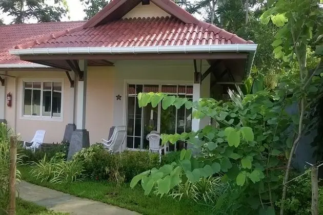 Cozy Cottage L (water supply and electricity not included)