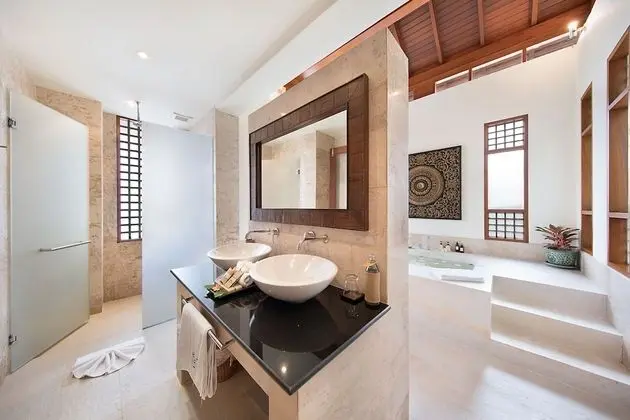 Luxury Villa