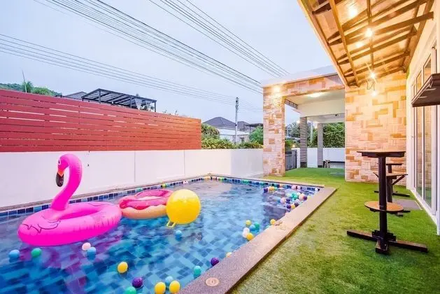 Junior Villa