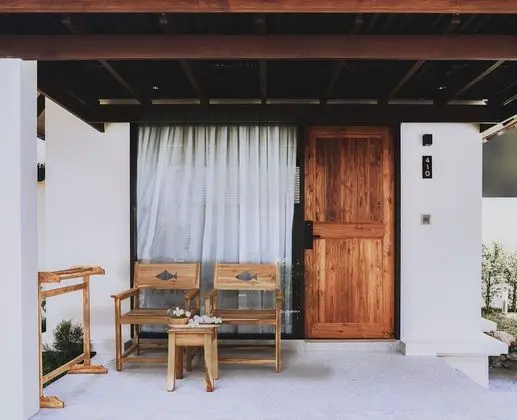Deluxe Villa (1 Way Airport Transfer)