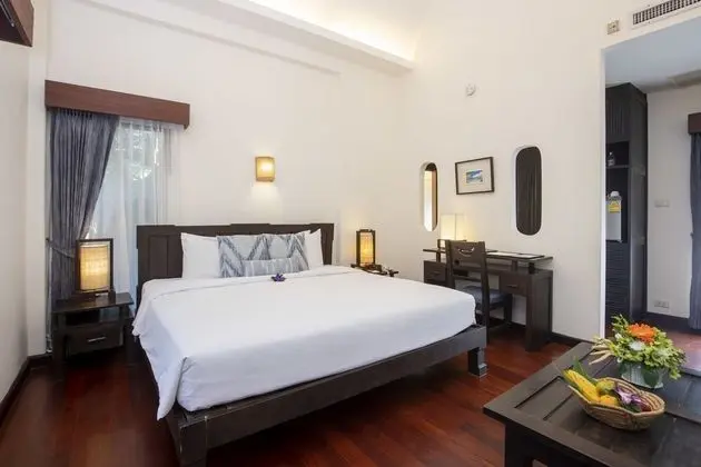 Deluxe Villa (1 Way Airport Transfer)