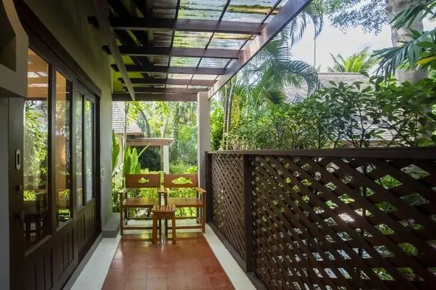 Deluxe Villa (1 Way Airport Transfer)