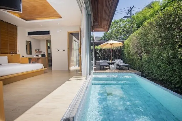 Deluxe Pool Villa (RoundTrip Airport Transfer)