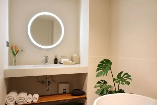 Superior Room (1 Way Airport Transfer)