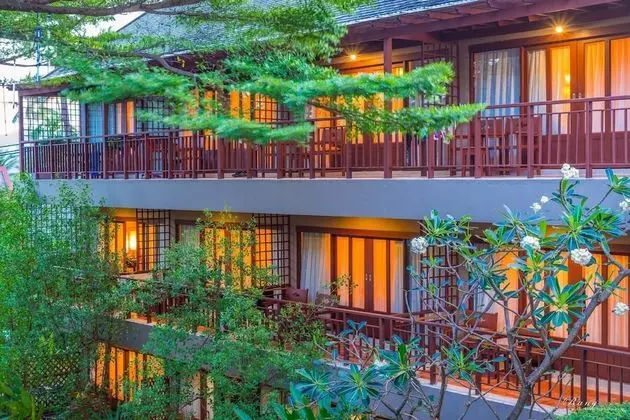 Superior Room (1 Way Airport Transfer)