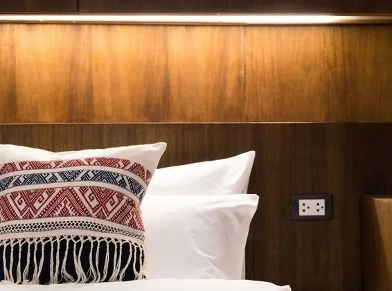 5-Queen Cabin Bed Mixed Dormitory With Shared Bathrooms