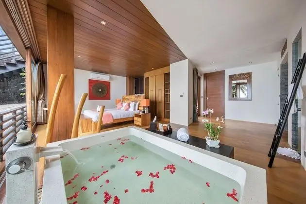 Luxury Villa