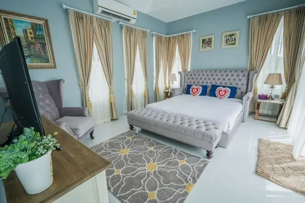 4 Bedrooms With Pool Villa (B1)