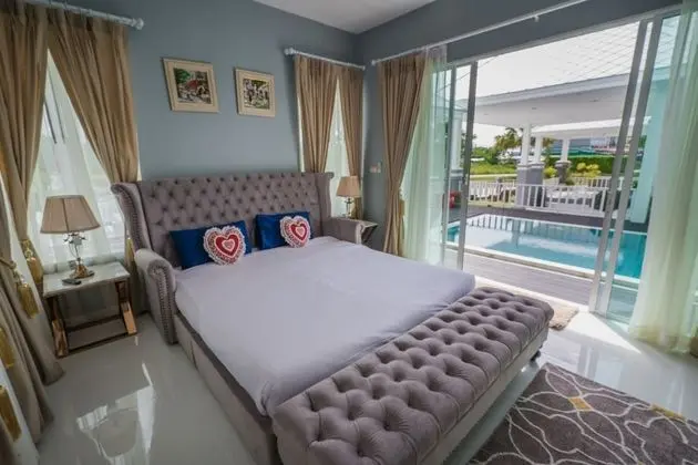 4 Bedrooms With Pool Villa (B1)