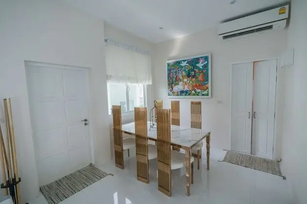 4 Bedrooms With Pool Villa (B1)